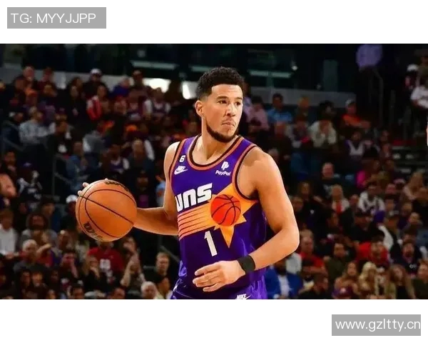 布克五年数据全方位进化 从潜力新星到联盟顶尖球员的蜕变 布克五年数据全方位进化 从潜力新星到联盟顶尖球员的蜕变